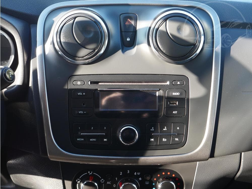 2014 Dacia SANDERO - 12