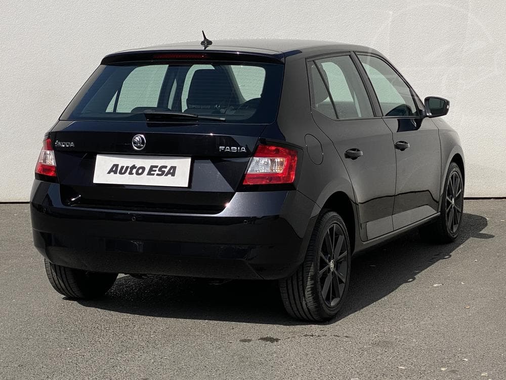 2017 Škoda FABIA - 7