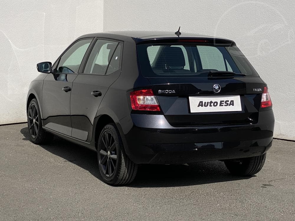 2017 Škoda FABIA - 11