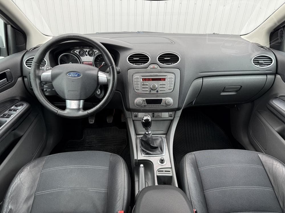 2008 Ford FOCUS - 8