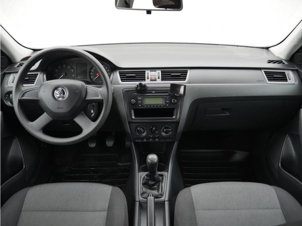 2013 Škoda RAPID - 8