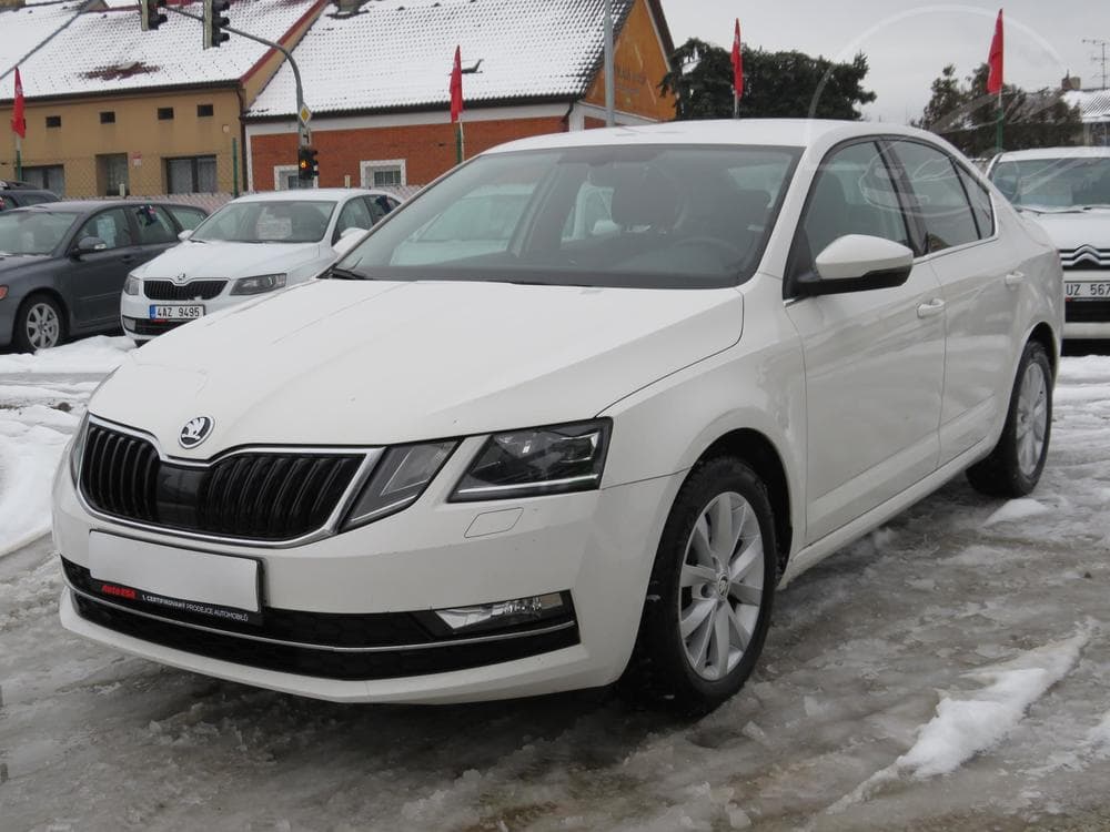 2017 Škoda OCTAVIA - 11