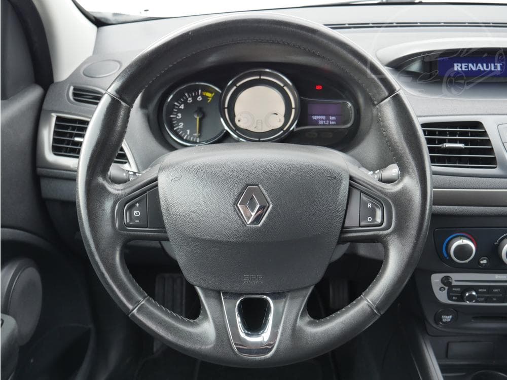 2014 Renault MEGANE - 11