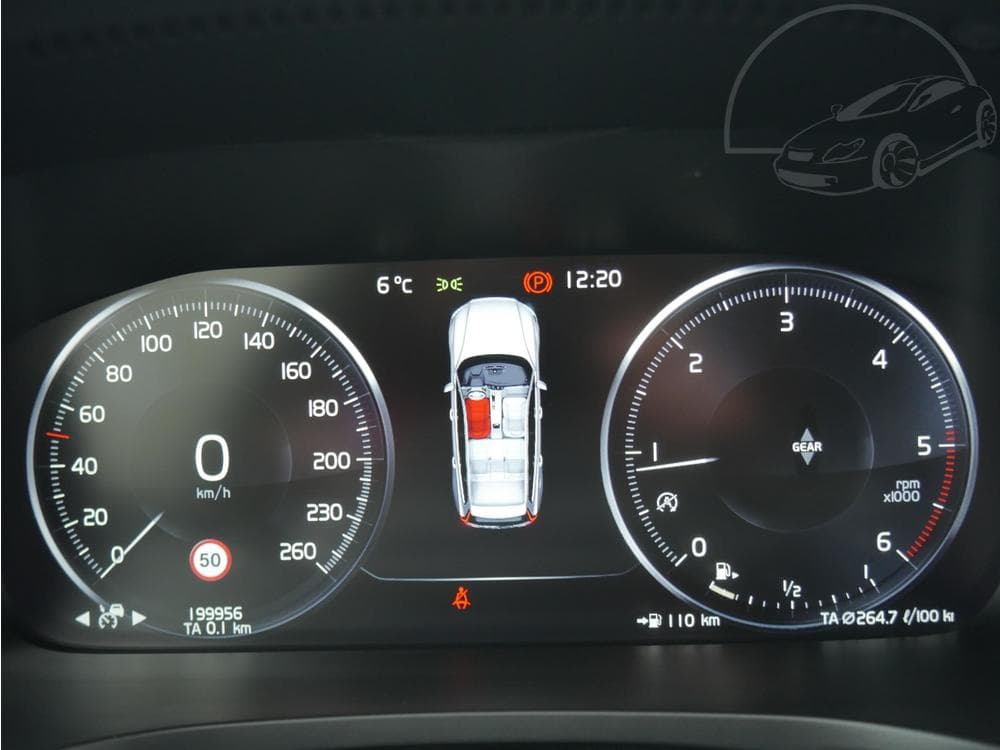 2018 Volvo V60 - 31