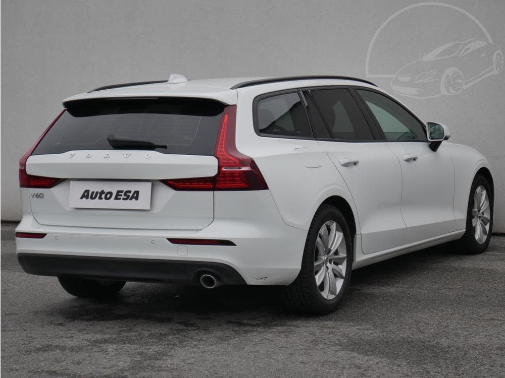 2018 Volvo V60 - 10