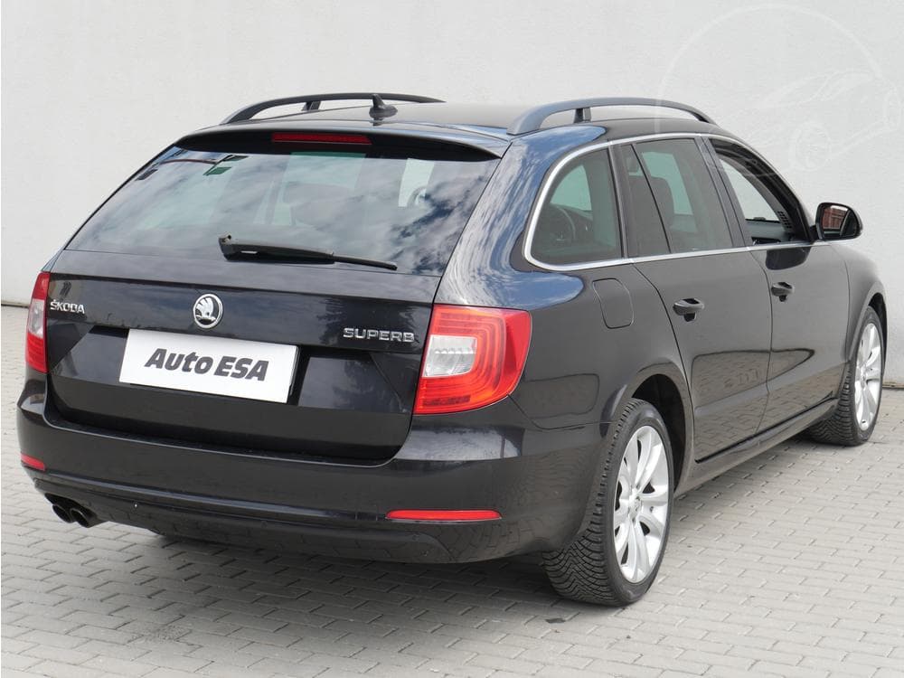 2015 Škoda SUPERB - 4