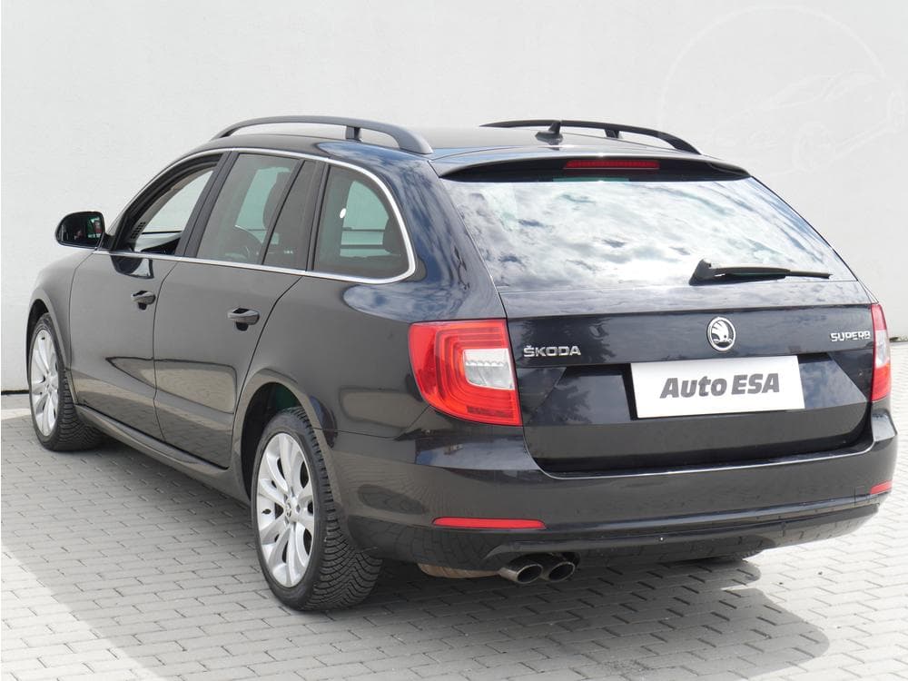 2015 Škoda SUPERB - 6