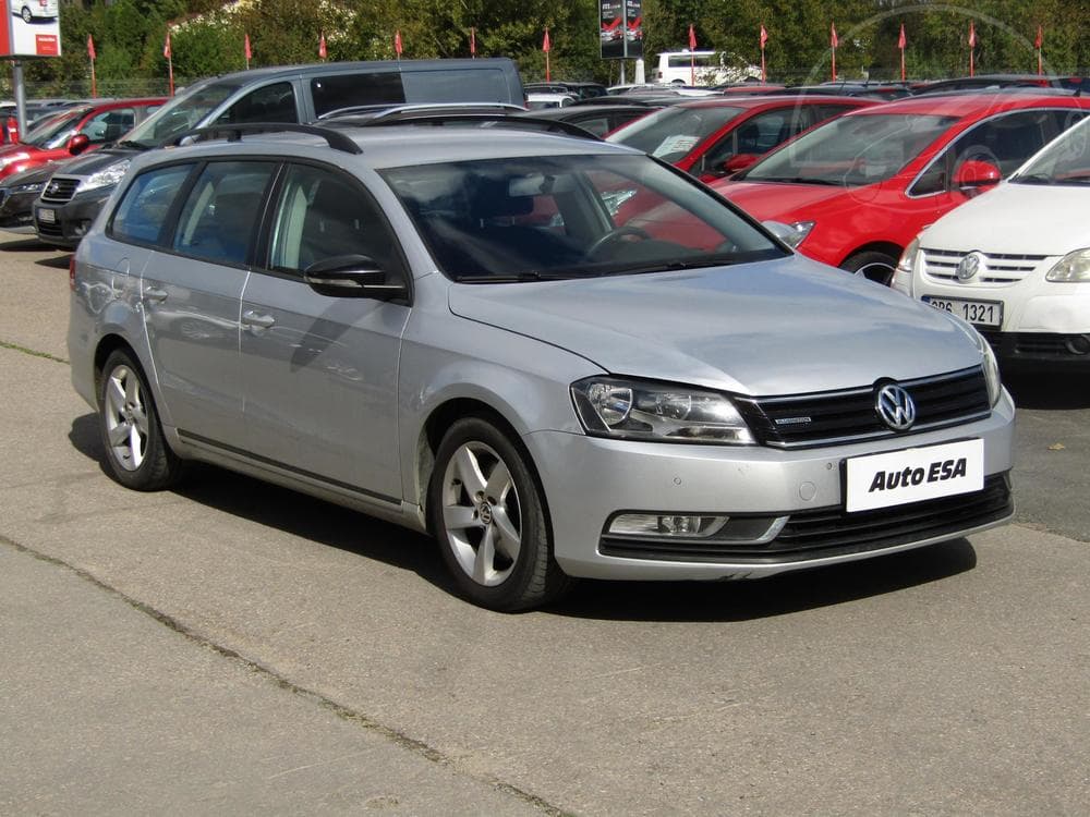 2013 Volkswagen PASSAT