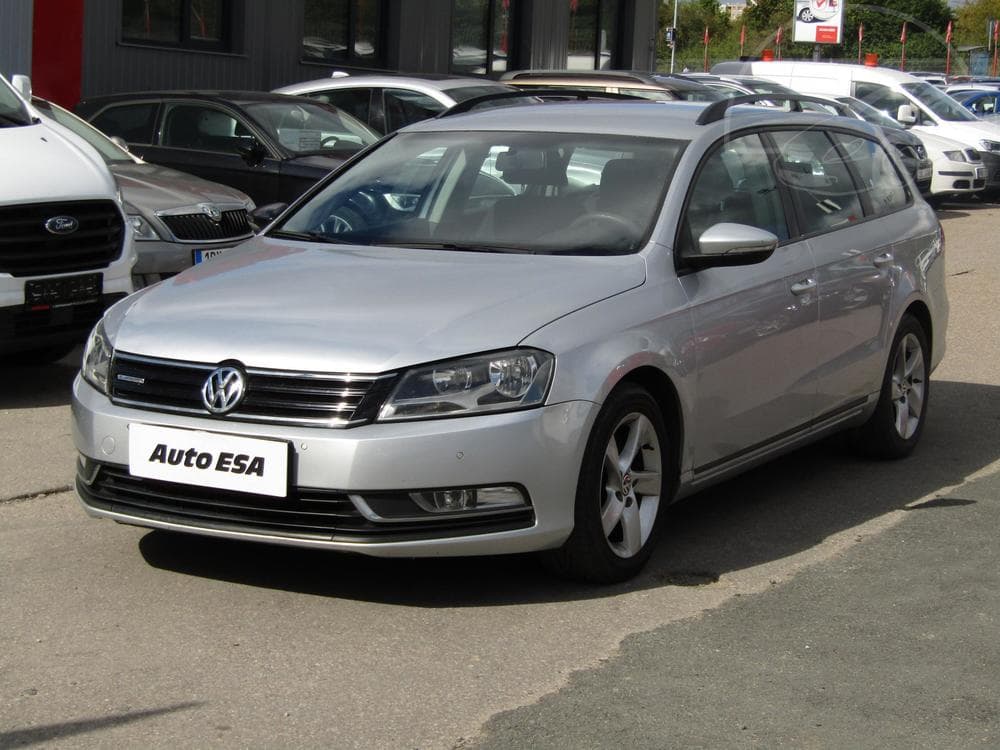 2013 Volkswagen PASSAT - 3