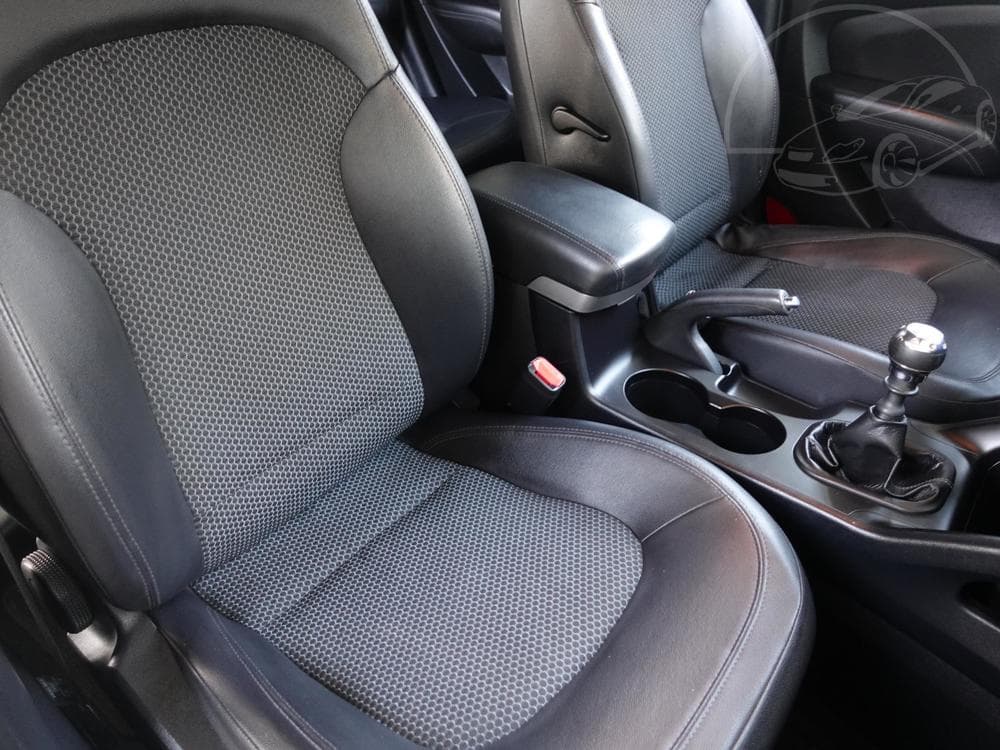 2012 Hyundai ix35 - 11