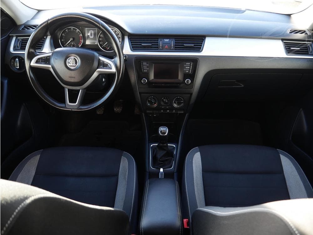 2016 Škoda RAPID - 19