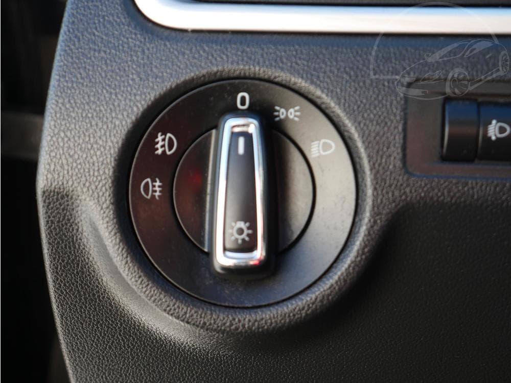 2016 Škoda RAPID - 33