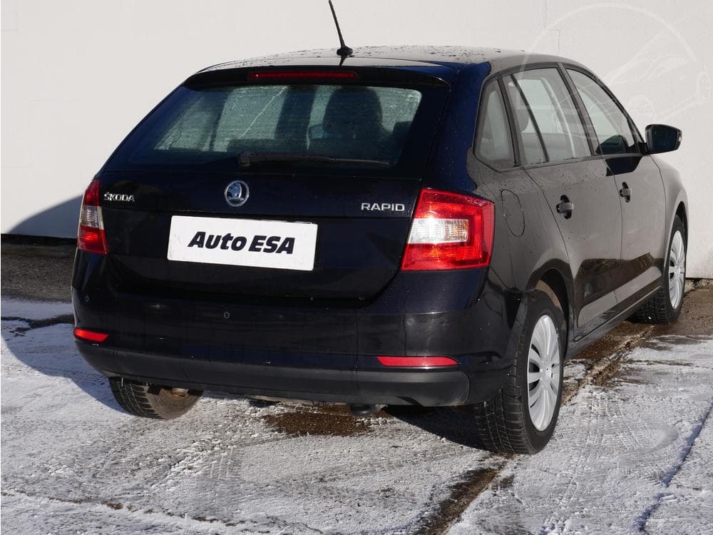 2016 Škoda RAPID - 11