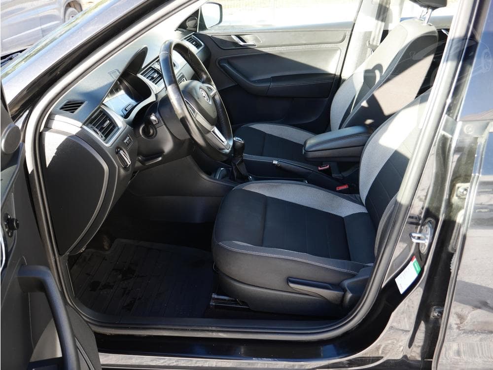 2016 Škoda RAPID - 15