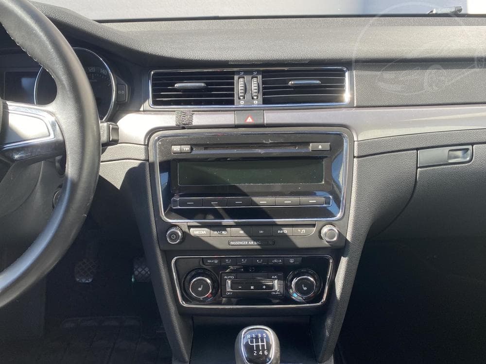 2014 Škoda SUPERB - 34