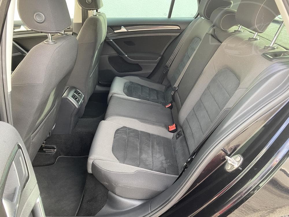 2013 Volkswagen GOLF - 10
