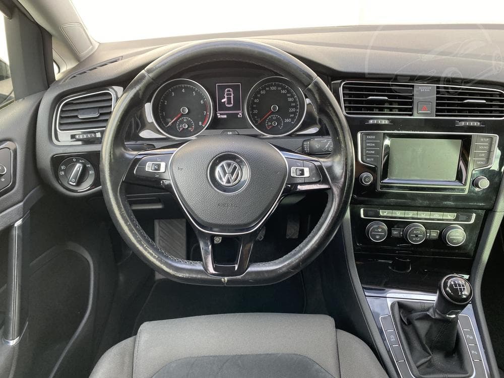 2013 Volkswagen GOLF - 11