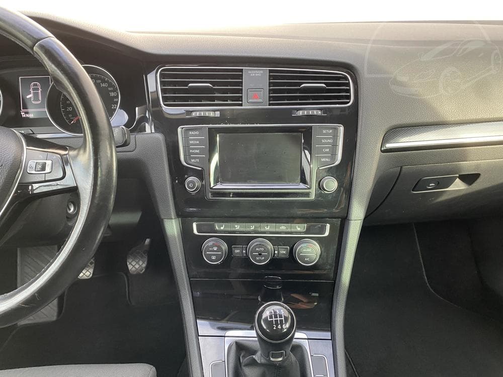 2013 Volkswagen GOLF - 12