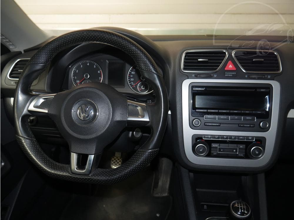 2012 Volkswagen SCIROCCO - 25