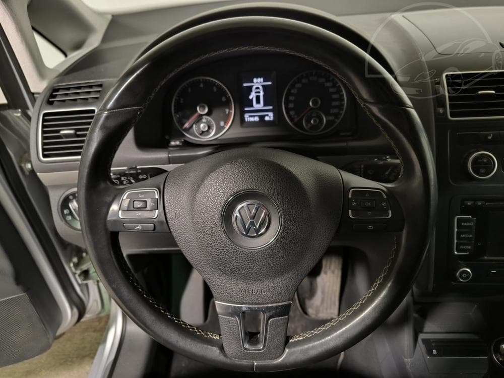 2012 Volkswagen Touran - 13