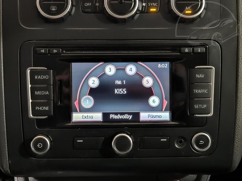 2012 Volkswagen Touran - 14