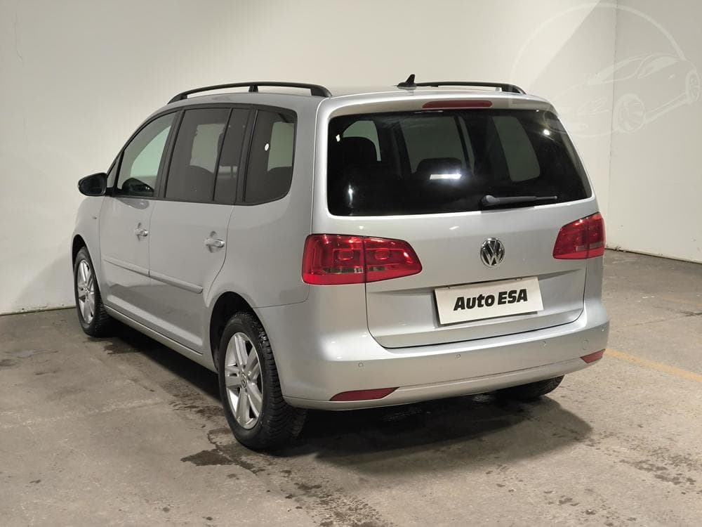 2012 Volkswagen Touran - 4