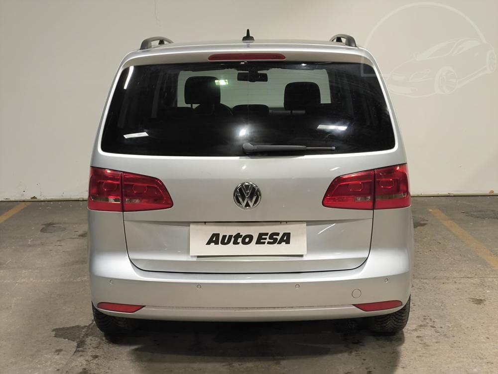 2012 Volkswagen Touran - 5