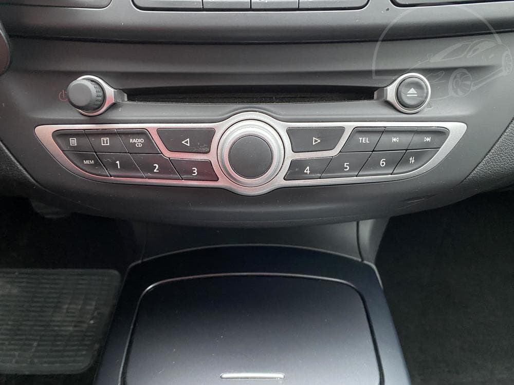 2010 Renault LAGUNA - 19