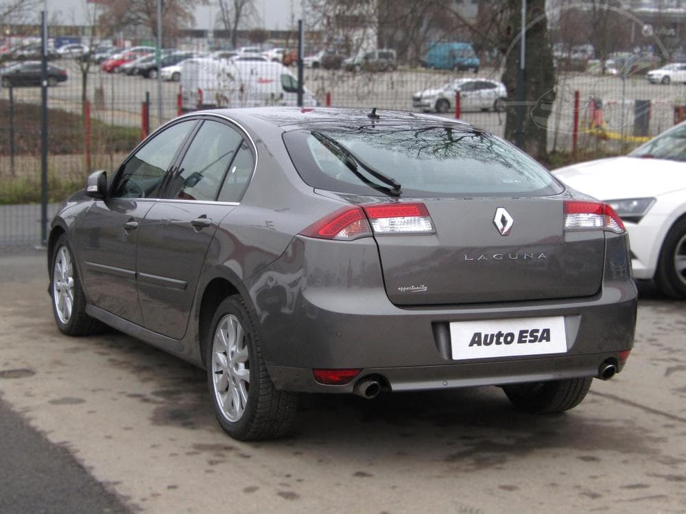 2010 Renault LAGUNA - 6