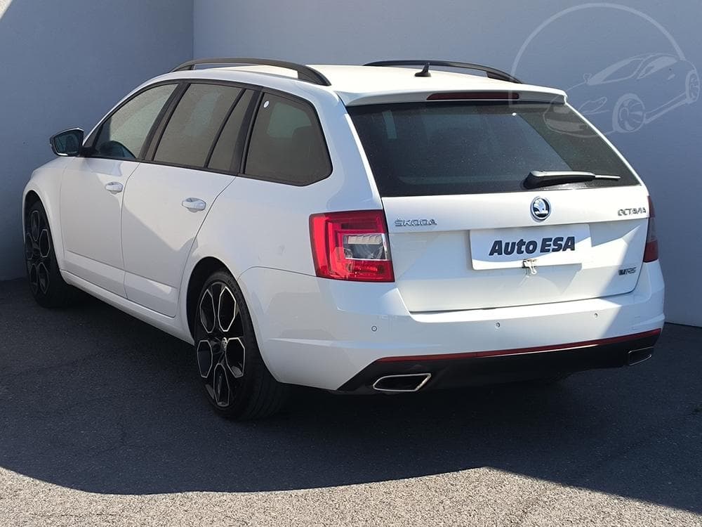 2015 Škoda OCTAVIA - 11