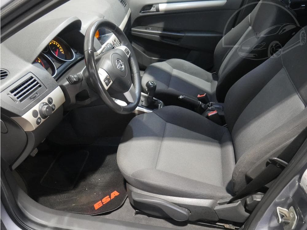 2007 Opel ASTRA - 9