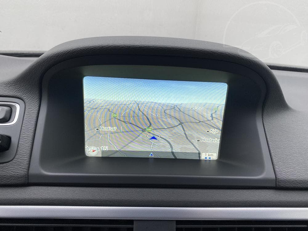 2015 Volvo V70 - 52