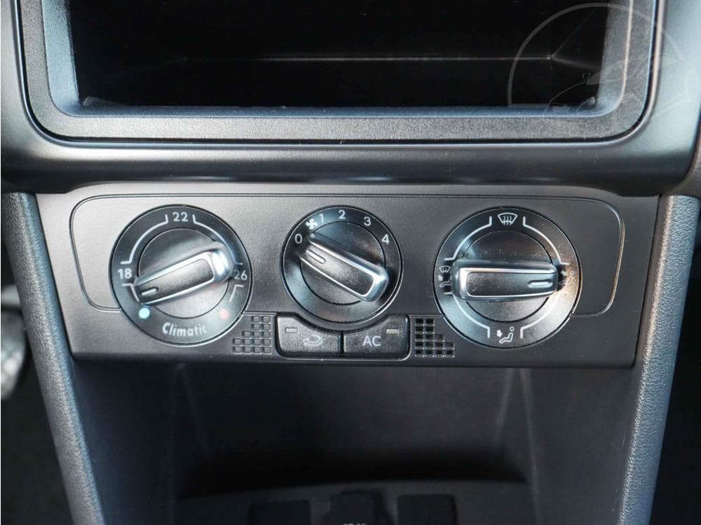 2009 Volkswagen POLO - 12