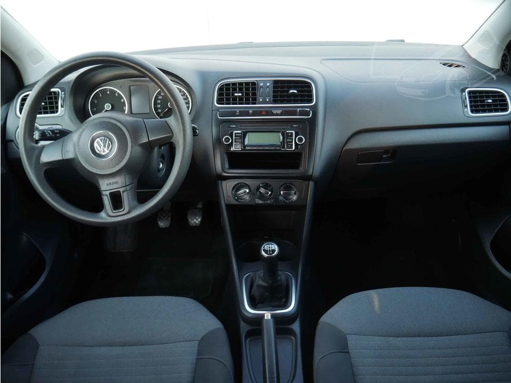 2009 Volkswagen POLO - 8