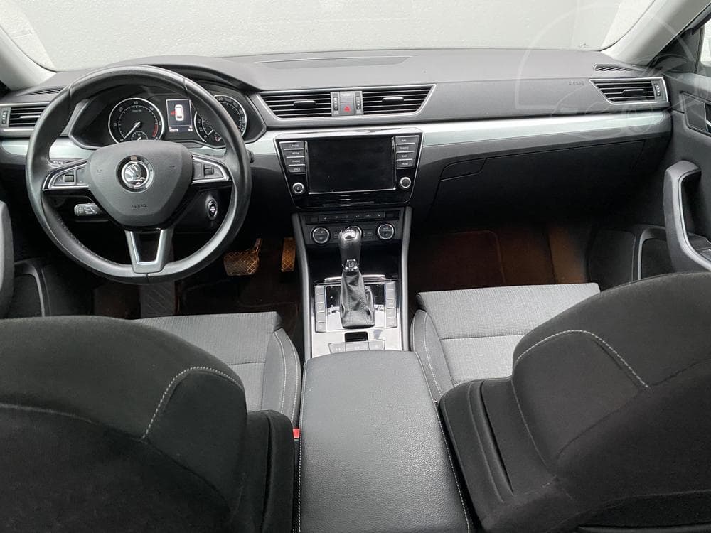 2016 Škoda SUPERB - 22