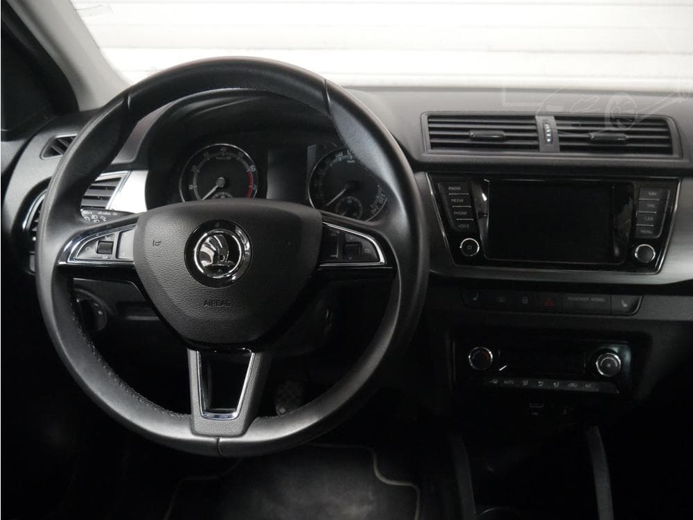 2019 Škoda FABIA - 15