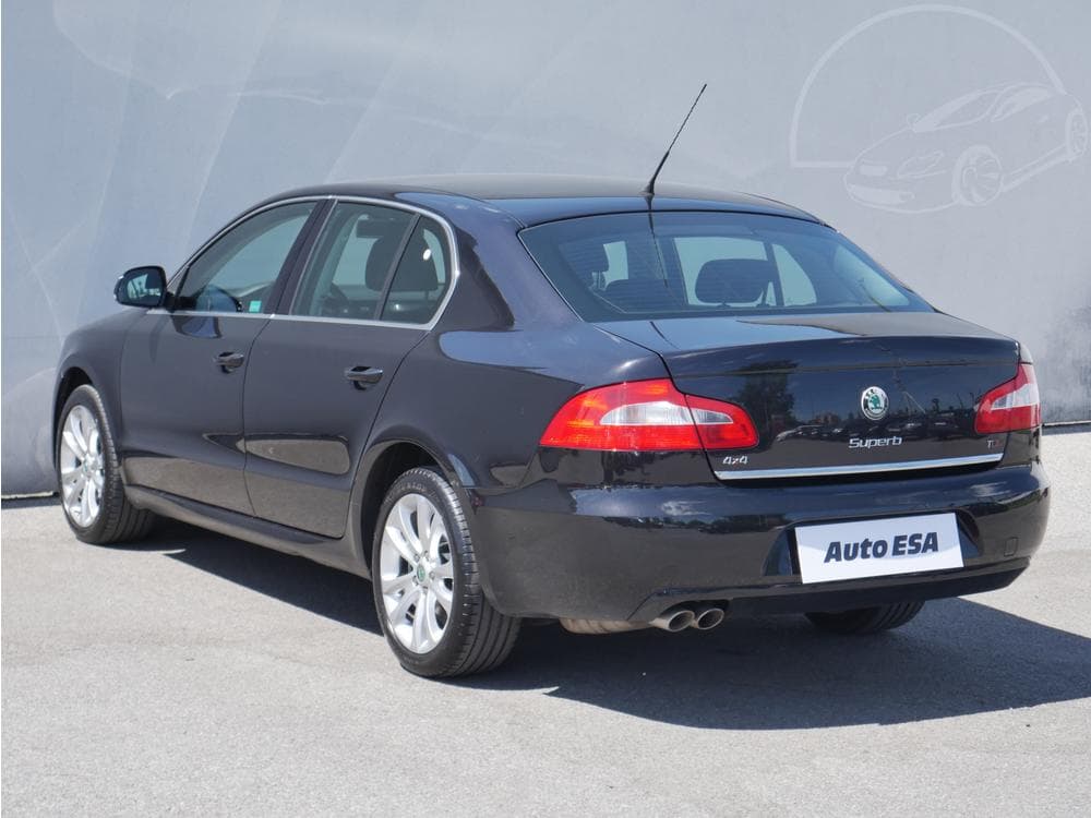 2009 Škoda SUPERB - 11