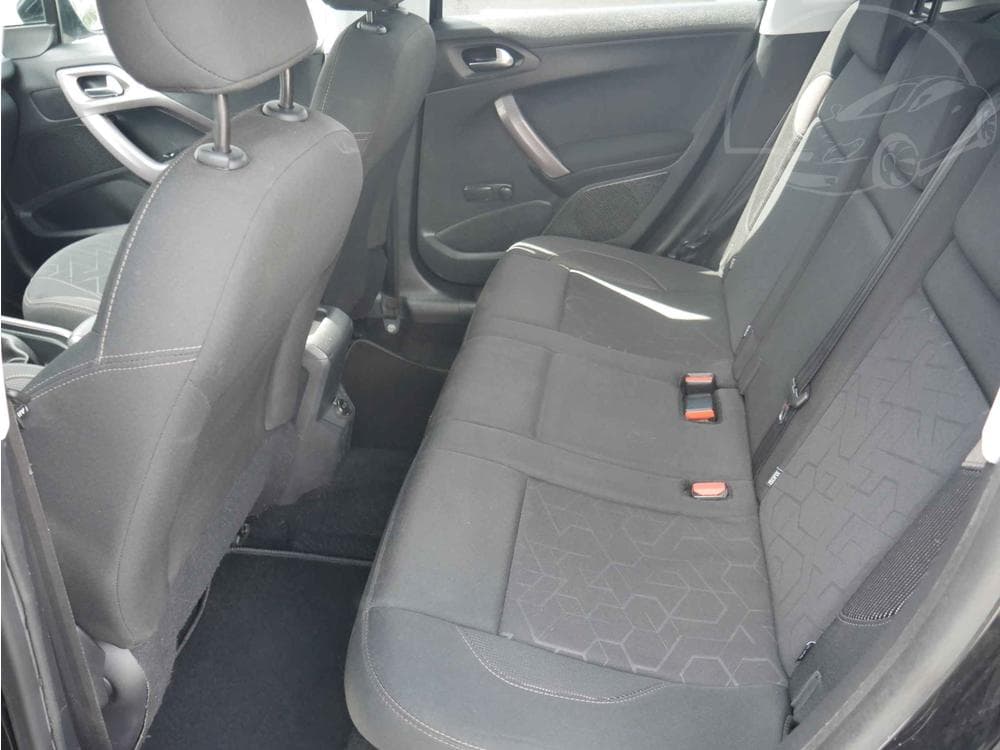 2015 Peugeot 2008 - 10