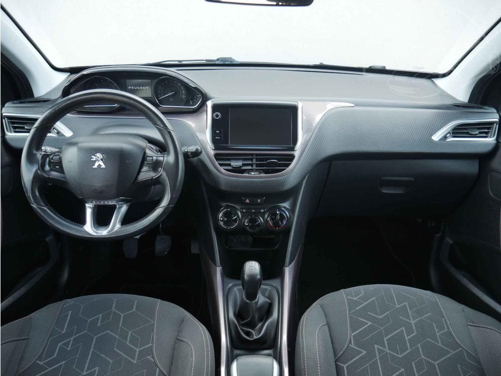 2015 Peugeot 2008 - 8