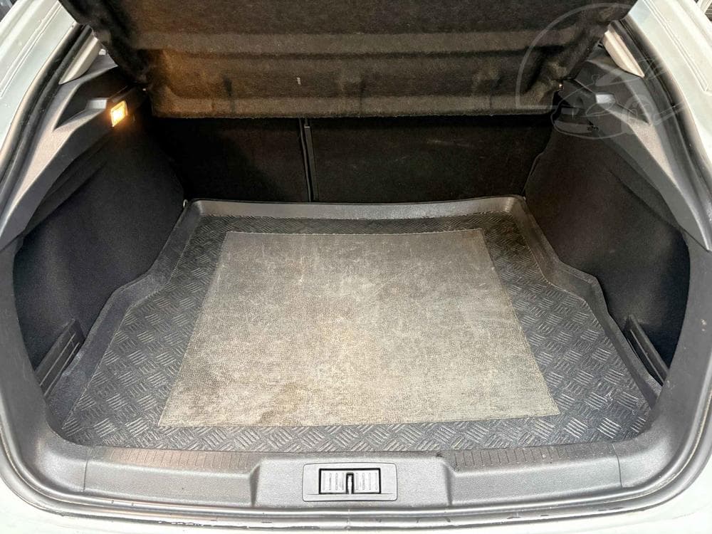 2011 Renault LAGUNA - 7