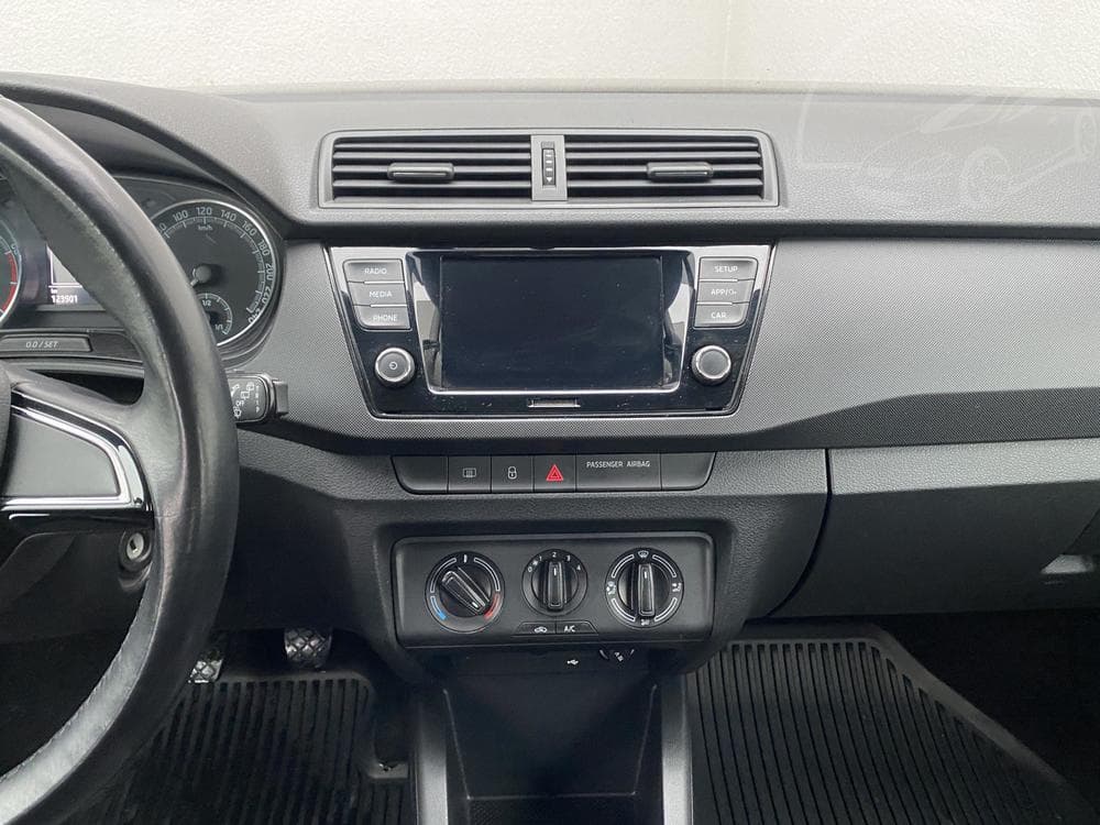 2019 Škoda FABIA - 56