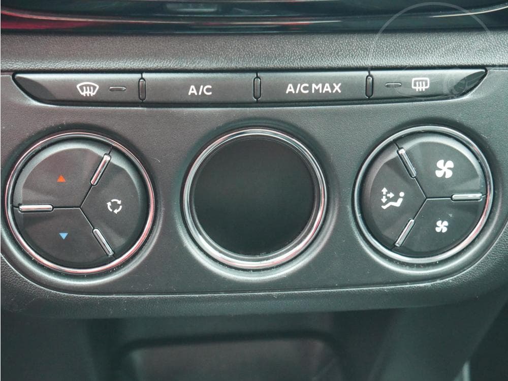 2014 Peugeot 301 - 15