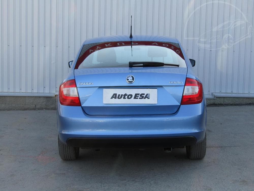 2014 Škoda RAPID - 9