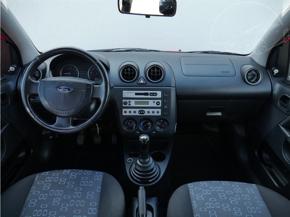2004 Ford FIESTA - 8