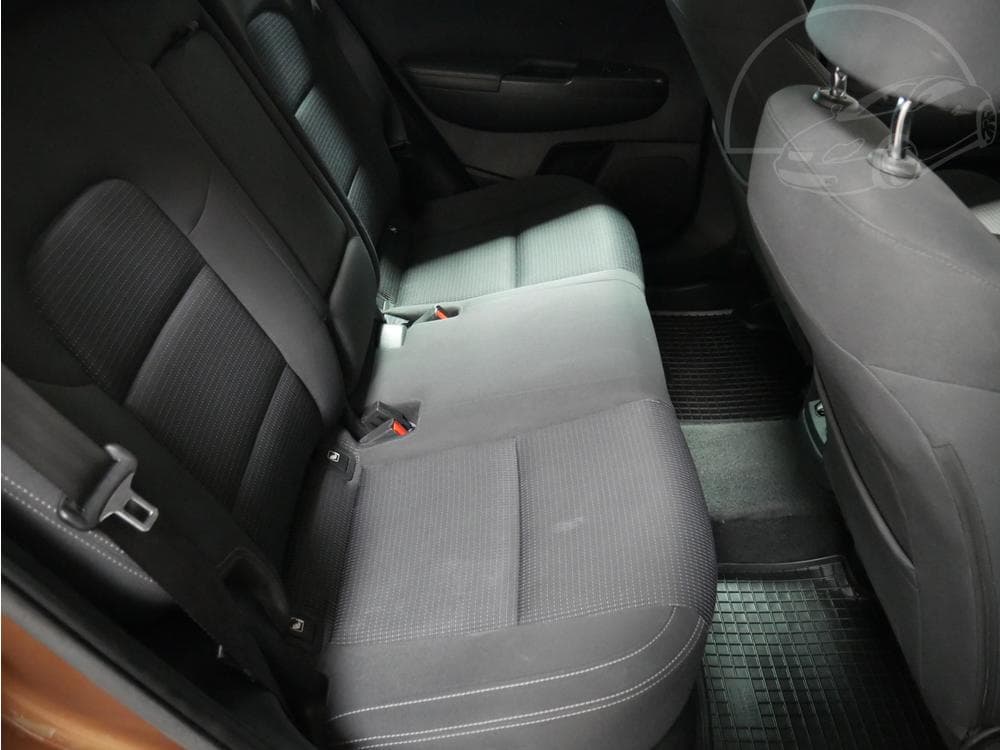 2017 Kia SPORTAGE - 11