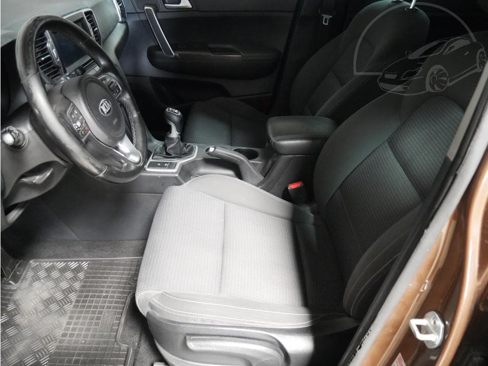 2017 Kia SPORTAGE - 9