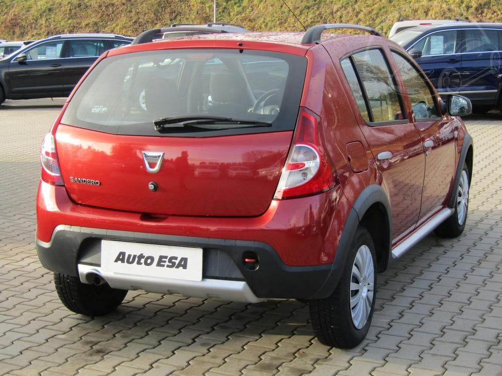 2012 Dacia SANDERO - 6