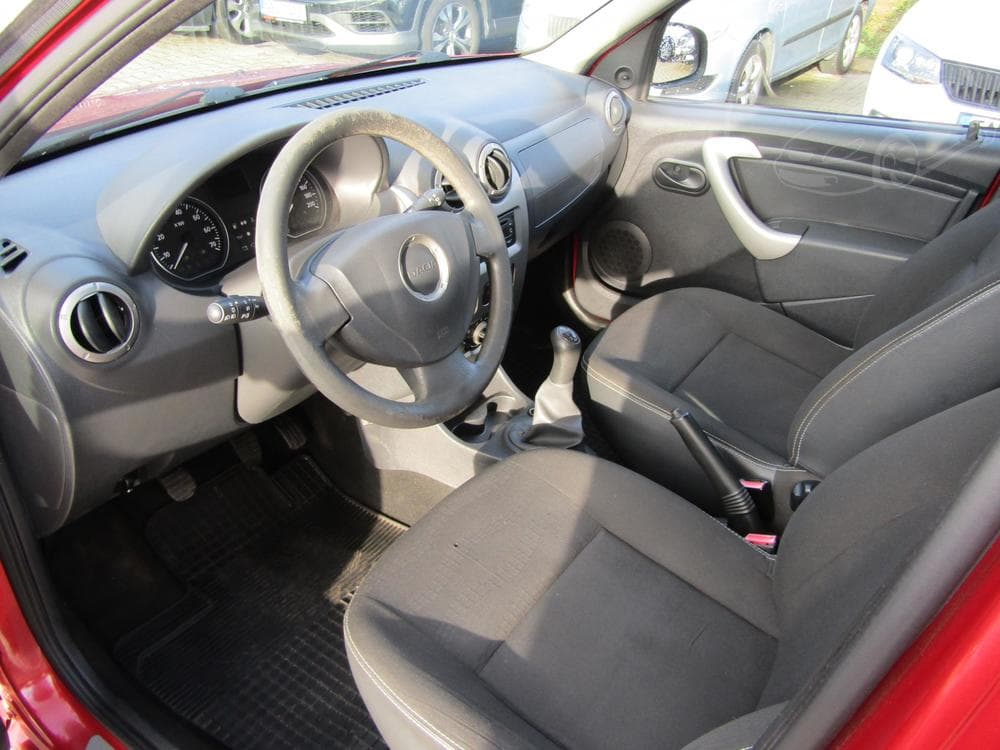 2012 Dacia SANDERO - 9