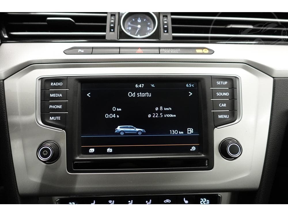 2015 Volkswagen PASSAT - 65