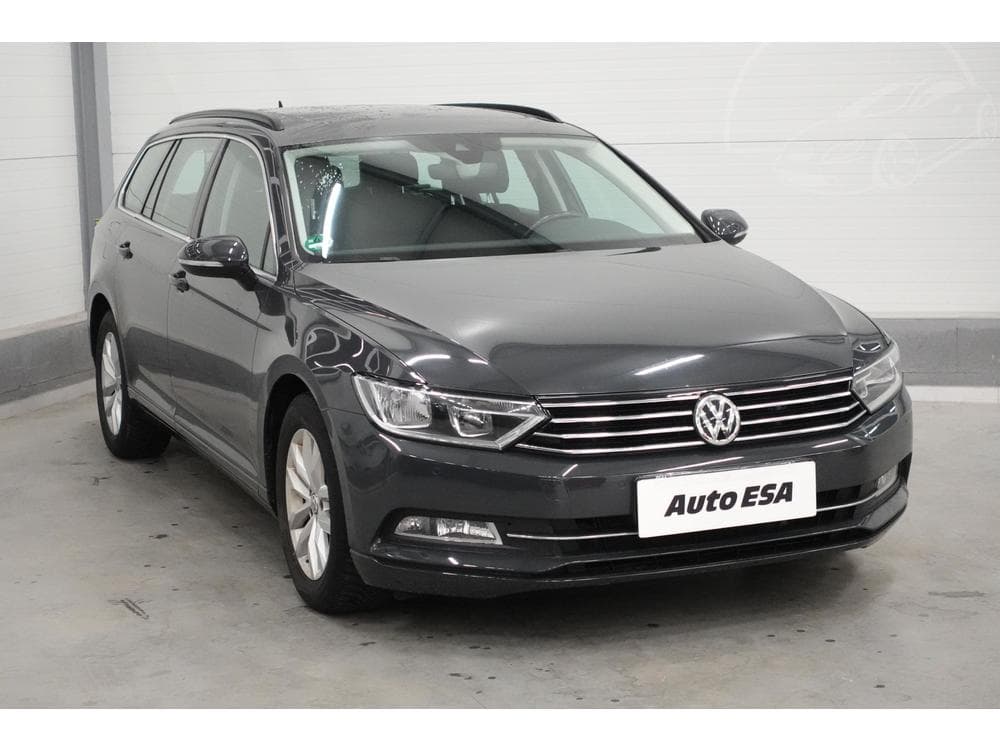 2015 Volkswagen PASSAT